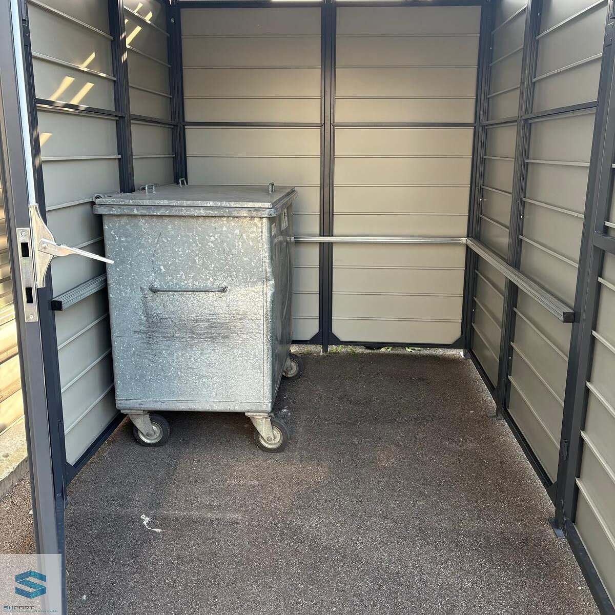 Abfall-Müllcontainerhaus-Grösse